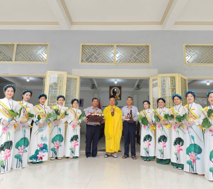 Khóa tu “Một ngày an lạc” dành cho người khuyết tật và khiếm thị